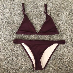 Ribbed maroon bikini